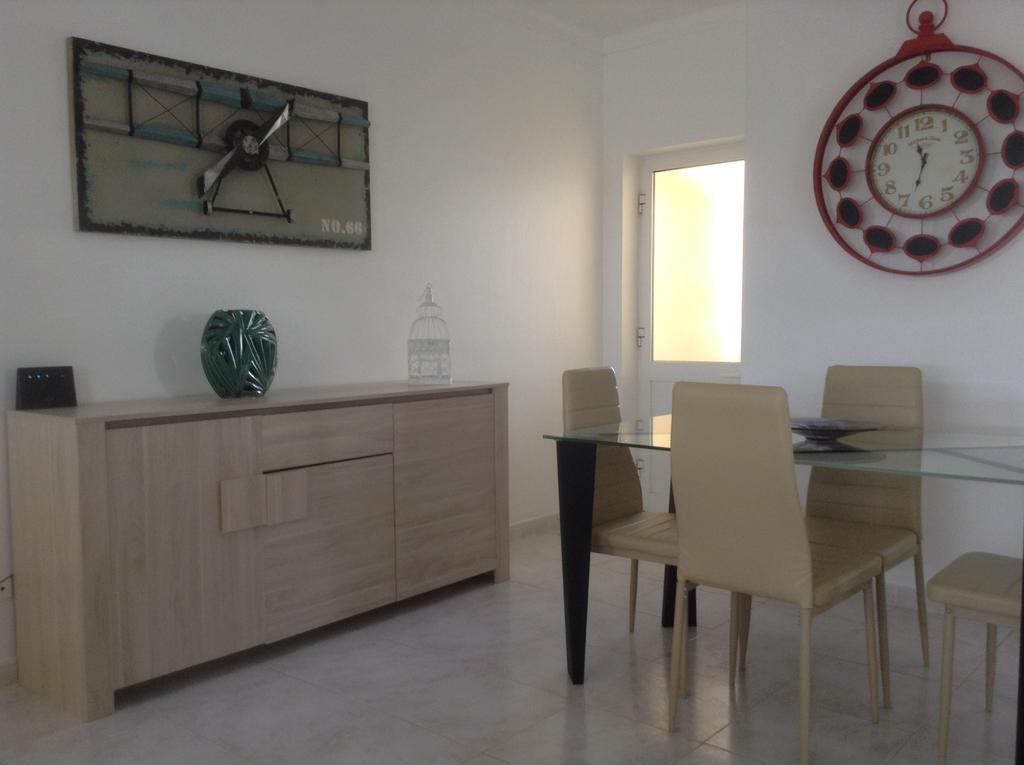 Votre Appartement A Portimao Exterior photo